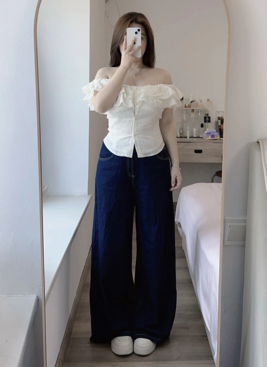 Hóa ra dáng người đầy đặn khi mặc đồ bó lại đẹp như vậy!- Ảnh 2. Đồ bó cho nàng có dáng người đầy đặn