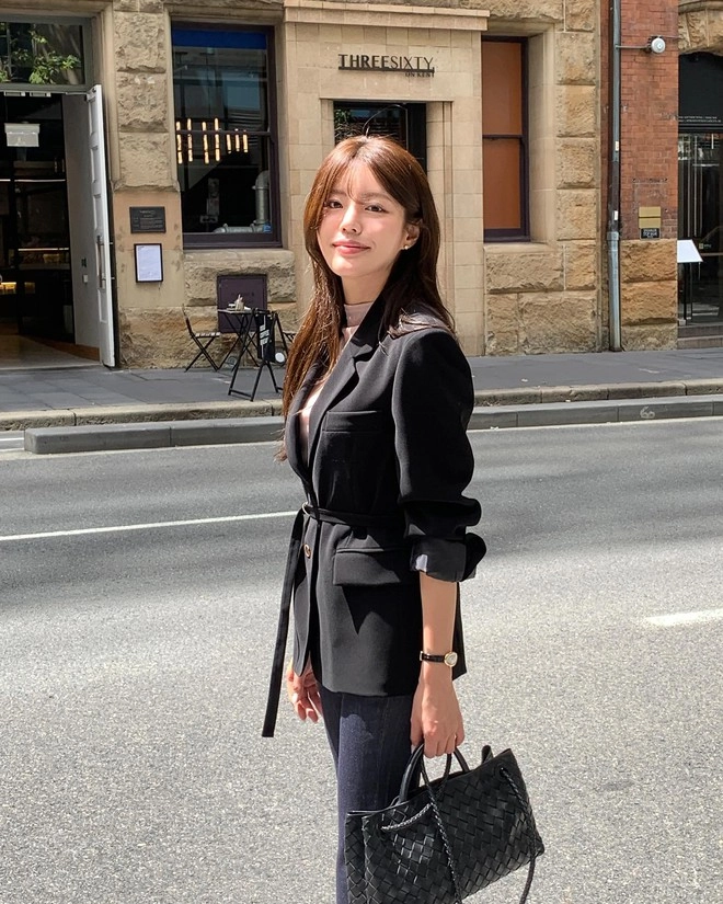 Xu hướng thời trang công sở yêu thích nhất đông 2025